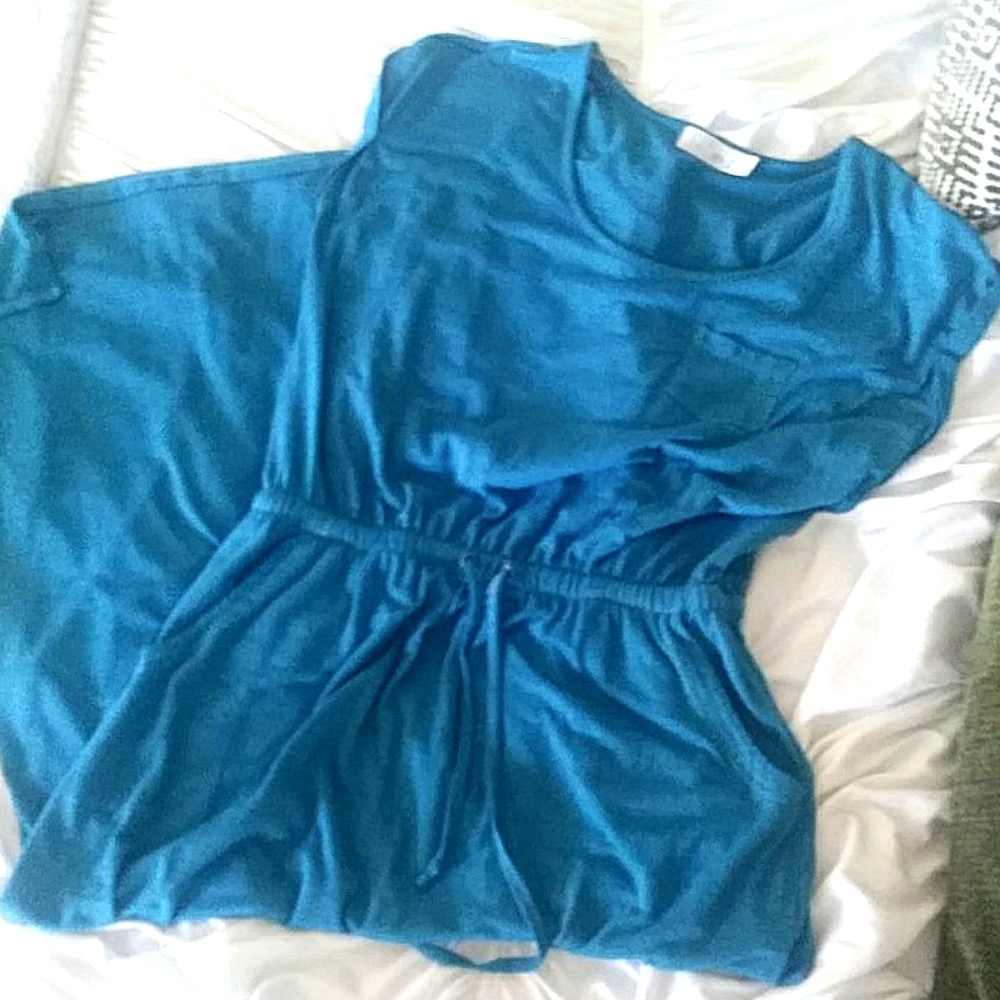Casual long turquoise dress